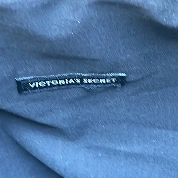 3/$25💜 Victoria’s Secret bag & coin purse. - Picture 4 of 11